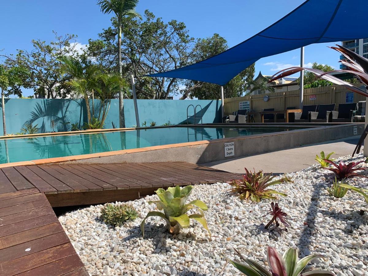 Broadwater Keys Holiday Apartments โกลด์โคสต์ ภายนอก รูปภาพ