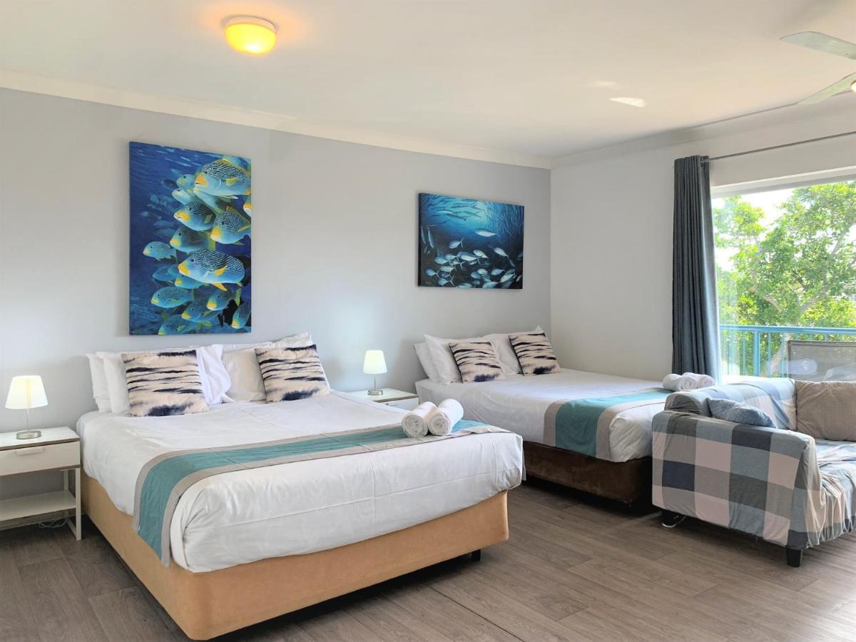 Broadwater Keys Holiday Apartments โกลด์โคสต์ ภายนอก รูปภาพ