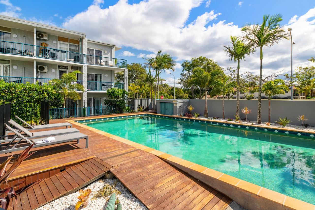 Broadwater Keys Holiday Apartments โกลด์โคสต์ ภายนอก รูปภาพ