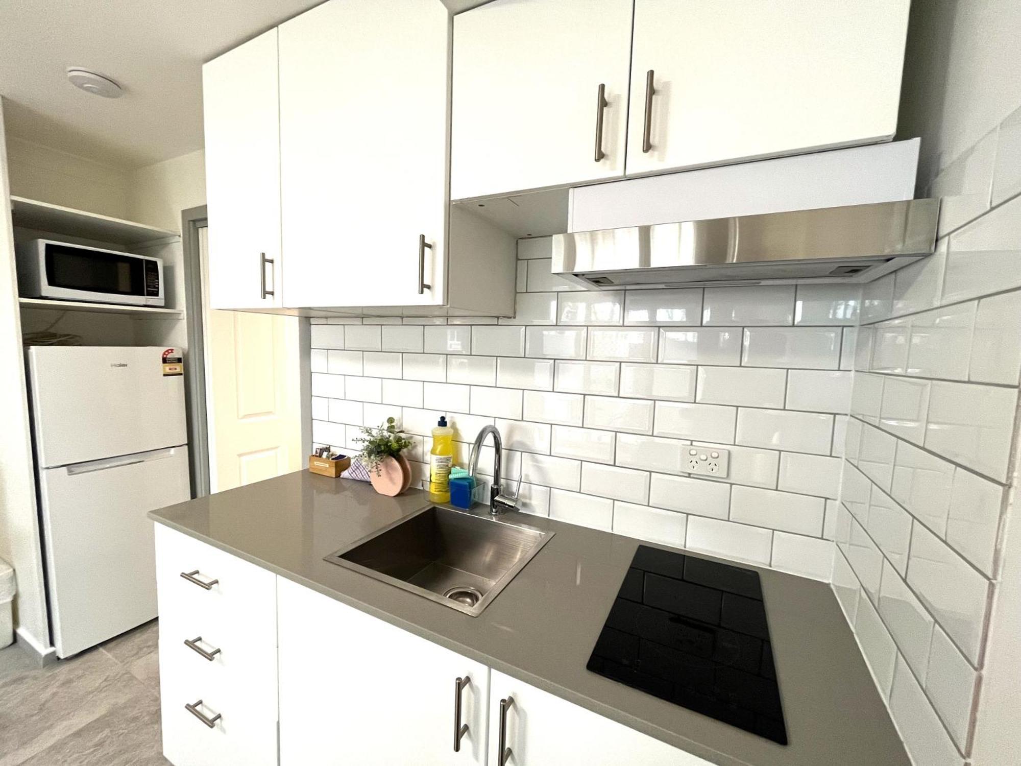 Broadwater Keys Holiday Apartments โกลด์โคสต์ ภายนอก รูปภาพ