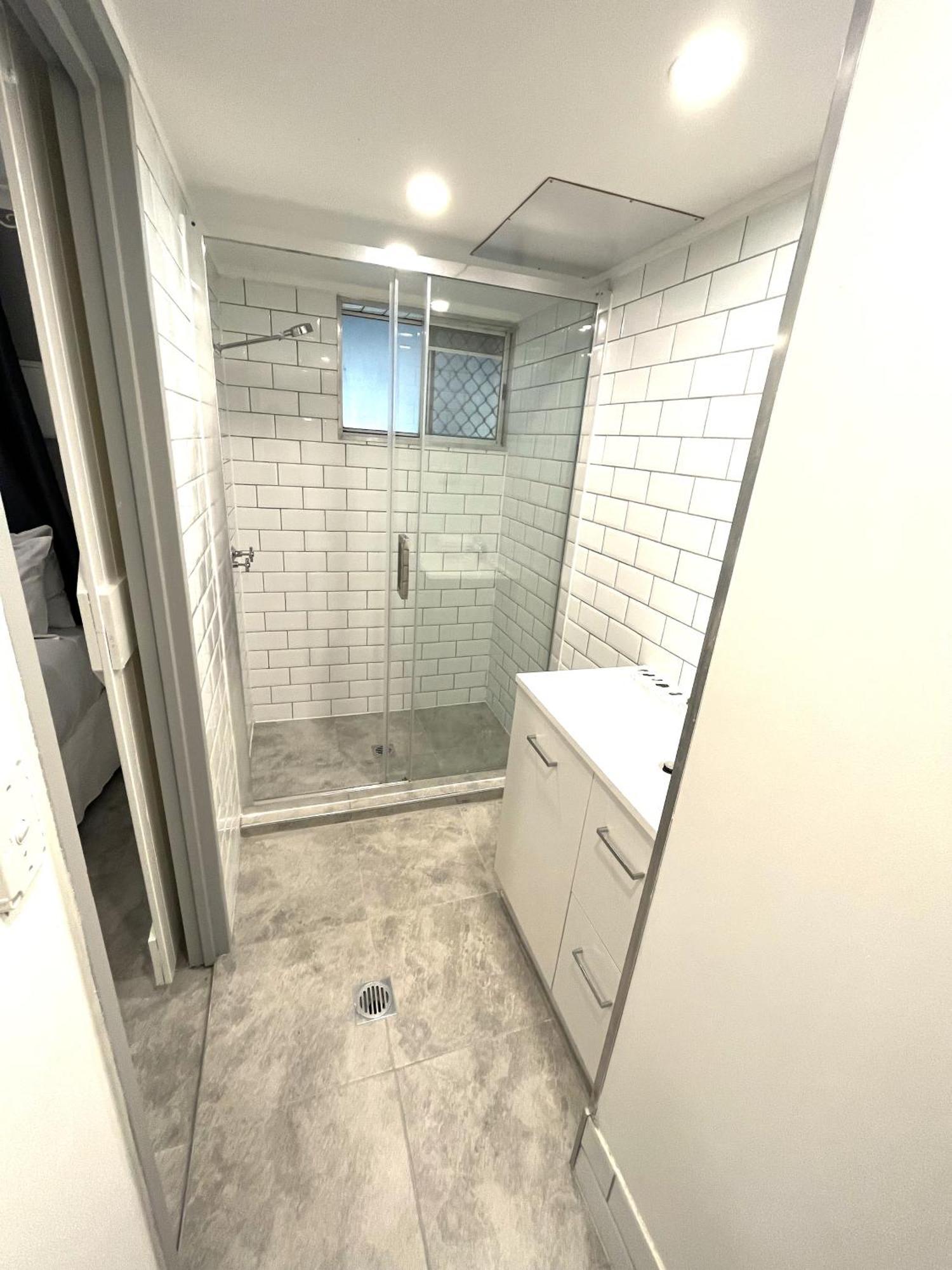 Broadwater Keys Holiday Apartments โกลด์โคสต์ ภายนอก รูปภาพ